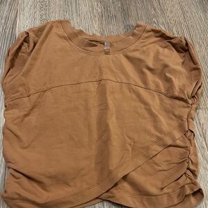 FP Movement by Free People Cropped Ruched Side Tee in Camel Brown